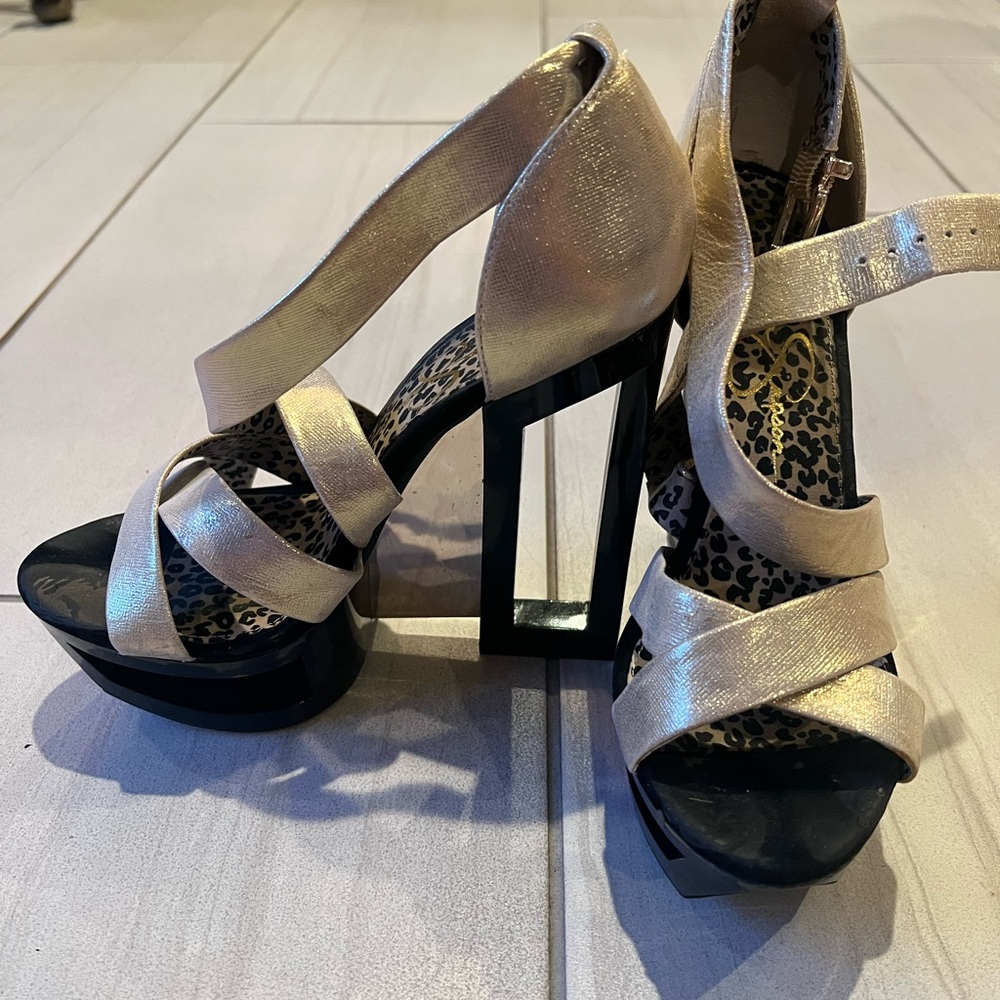 Jessica Simpson Gold and Black Heels
